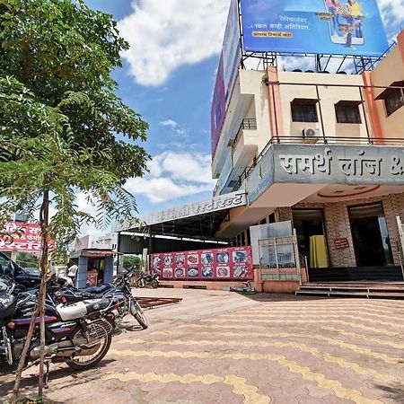 Oyo Hotel Samarth Lodge Solapur Eksteriør billede