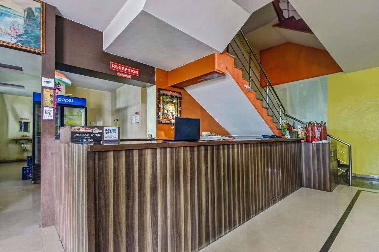 Oyo Hotel Samarth Lodge Solapur Eksteriør billede