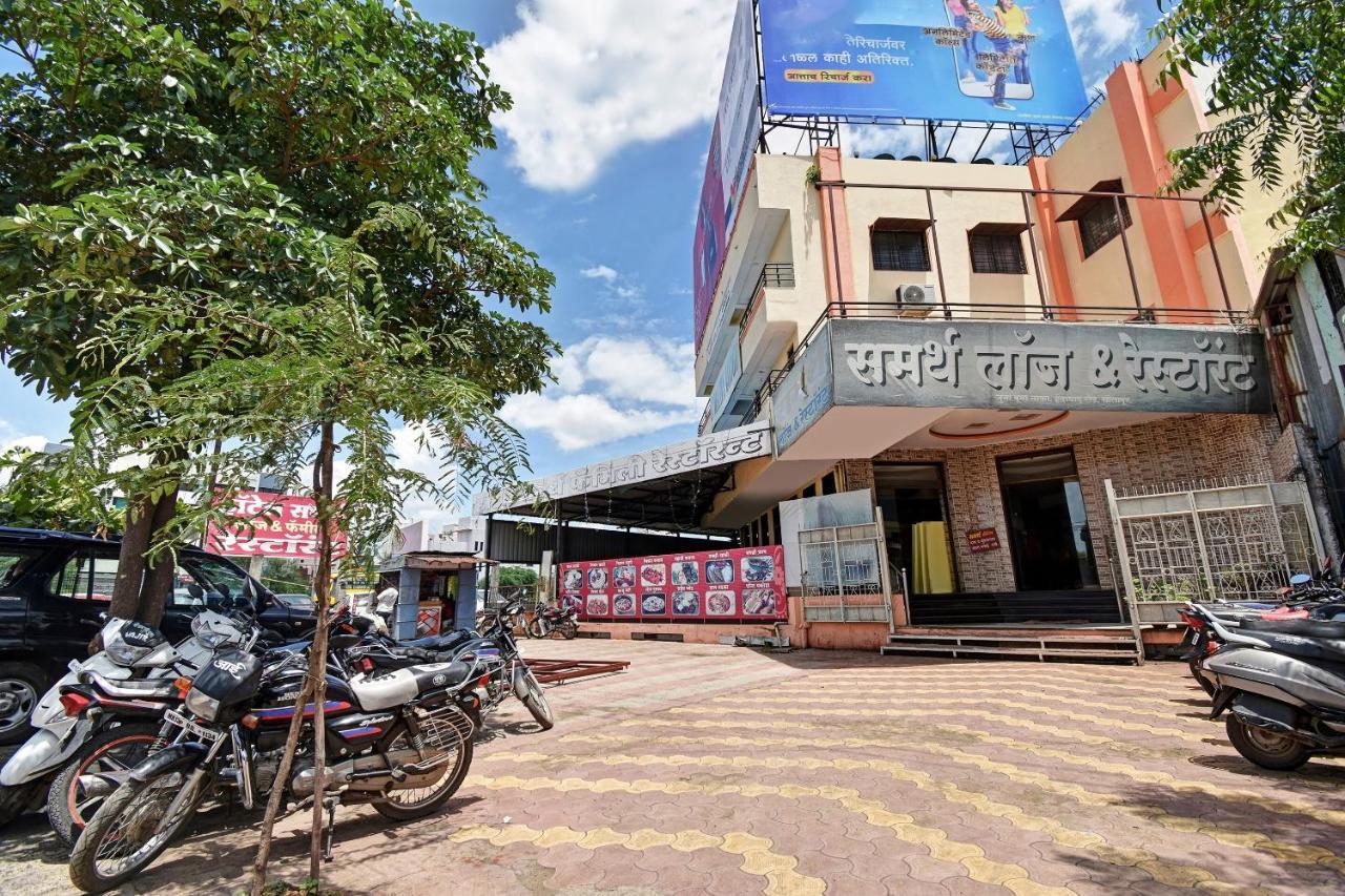 Oyo Hotel Samarth Lodge Solapur Eksteriør billede