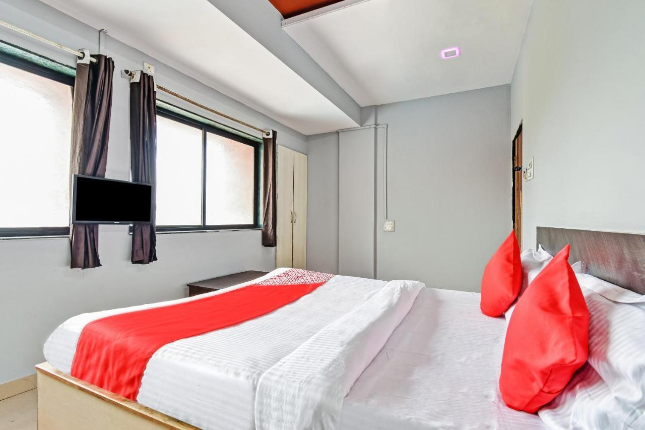 Oyo Hotel Samarth Lodge Solapur Eksteriør billede