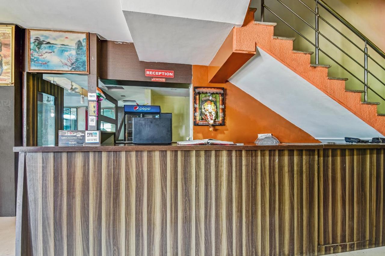 Oyo Hotel Samarth Lodge Solapur Eksteriør billede